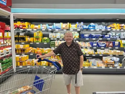 Lambert van Helvoirt (82) eet elke dag verse soep: ‘Ik heb er de tijd voor, hè’