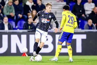 Rechtsback Luuk Verheij (19) verruilt FC Eindhoven voor Limburgse concurrent VVV-Venlo
