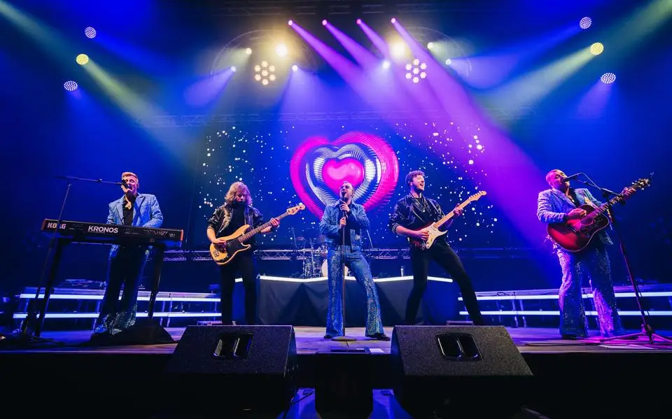 Van schuur naar Ziggo Dome: MainCourse leeft de droom van de Bee Gees