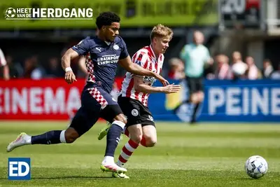 Heet van de Herdgang | ‘Er gaat deze week hoe dan ook iets gebeuren bij PSV’