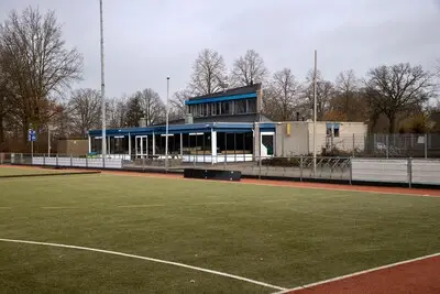 Hockey Geldrop moet jaar wachten op nieuw veld; Mierlo krijgt voorrang