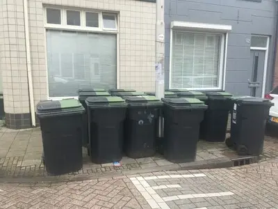 Let op! Het afval wordt eerder opgehaald door de hitte
