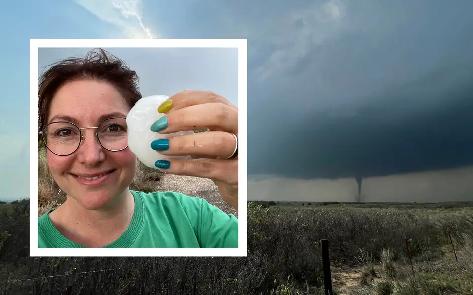 Tjitske (40) uit Heerenveen ging op pad als stormchaser in de VS. ‘Dy tornado hiene wy net yn ‘e gaten’