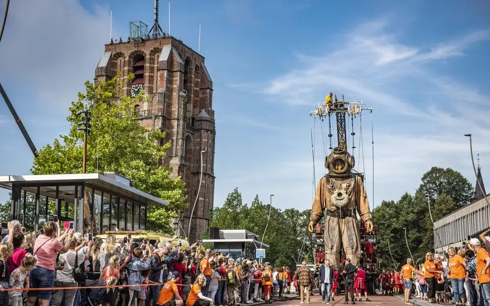 Is noordelijke samenwerking uit de mode? Niet bij grote steden: Leeuwarden wil meer lobbyen met Emmen, Assen en Groningen