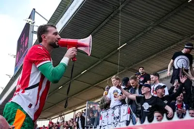 Sparta zet nog altijd volle bak in op Drommel, PSV op Peretz en Young
