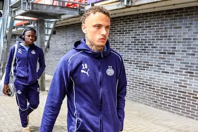 Napoli wil volgens Italiaanse media 30 miljoen betalen voor Lang: het gaat PSV ook om de voorwaarden