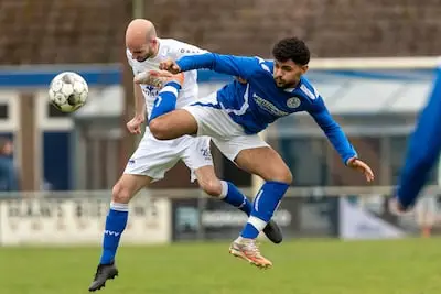 Steensel redt het niet en blijft in de vierde klasse: ‘Paar gigantische kansen gemist’