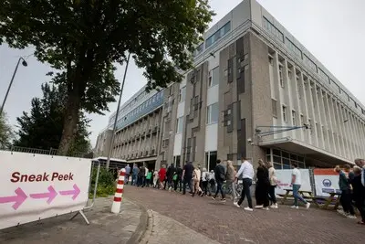 Dialoog over wereldpolitiek bij nieuw podium Helix in Eindhoven