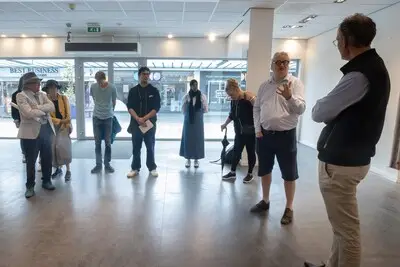 Volop ideeën voor gebruik van lege winkelruimtes WoensXL: ‘Als het aan mij ligt, start ik binnen twee weken’