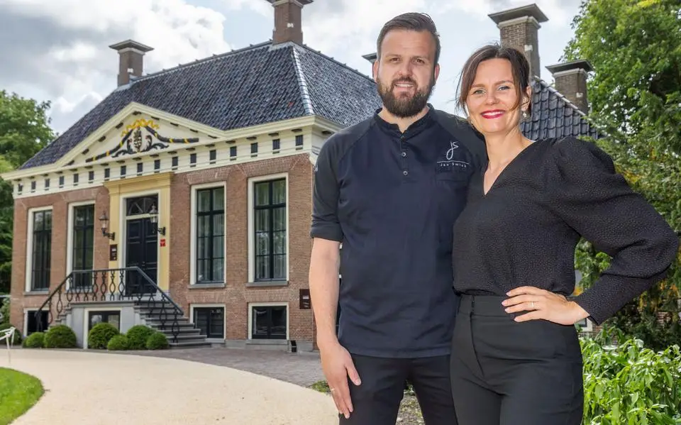 Binnenkijken in ‘het mooiste pand van Wolvega’. Hier openen Jan en Anne het vernieuwde restaurant Smink