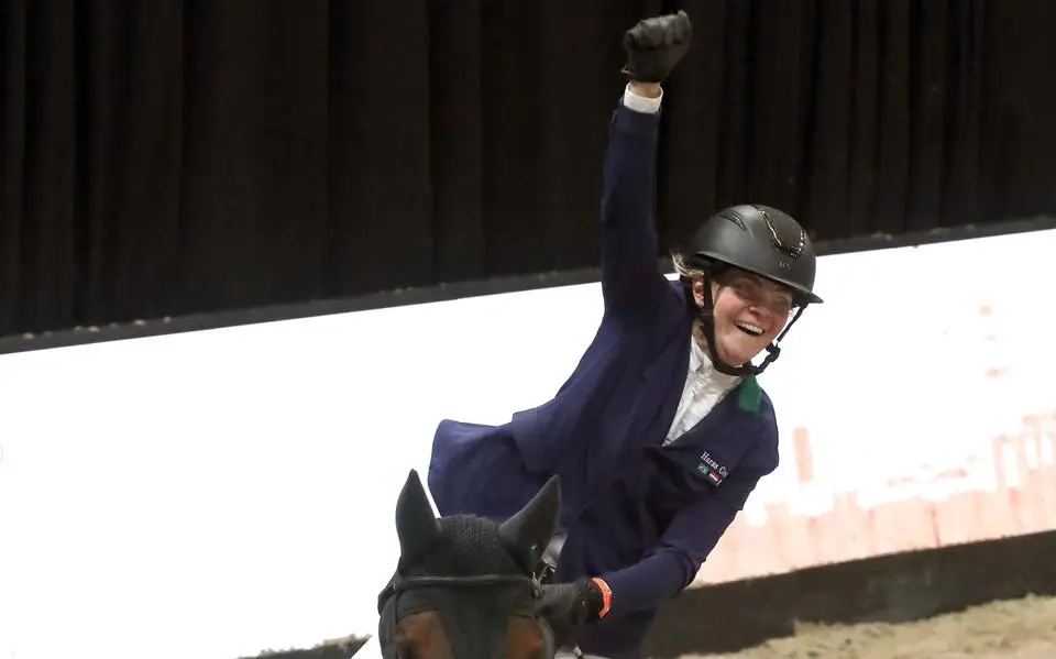 Marriët Smit-Hoekstra uit Mildam eerste amazone die GP Twente wint: ‘Hier kun je me wakker voor maken’