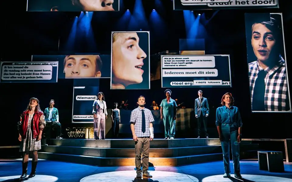 ‘Dear Evan Hansen’ gaat over problemen met mentale gezondheid en de rol die sociale media daarin spelen