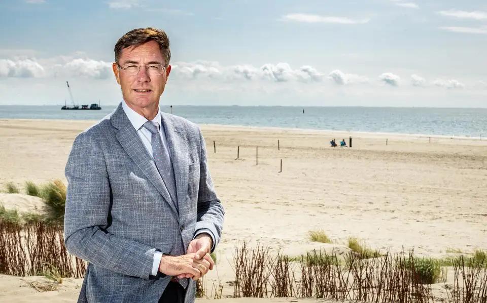 Burgemeester Leo Pieter Stoel (62) van Ameland wordt burgemeester De Fryske Marren