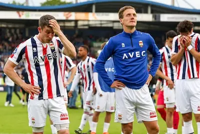 Willem II-aanvoerder heeft het zwaar na degradatie: ‘Het is dramatisch, dat ik niet speelde, maakt het nog pijnlijker’