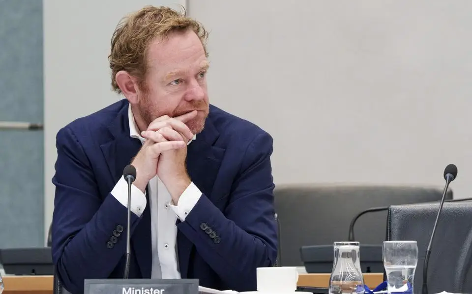 VVD claimt tijdelijk asiel, BBB en NSC willen verder praten
