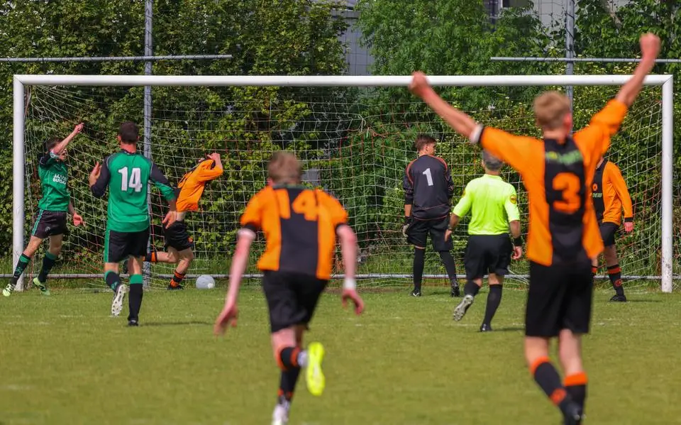 Zo ziet het schema voor de Friese ploegen eruit na de eerste wedstrijden in de nacompetities amateurvoetbal