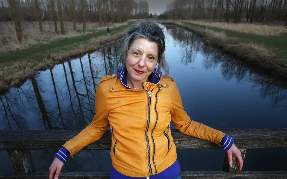 Letterenfonds steunt auteur Kirsten van Santen uit Leeuwarden: ‘Een grote eer’