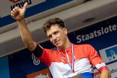 Tour de France-volgers opgelet, Nederlands kampioen krijgt andere rol: ‘Hij komt net wat tekort in dat soort aankomsten’