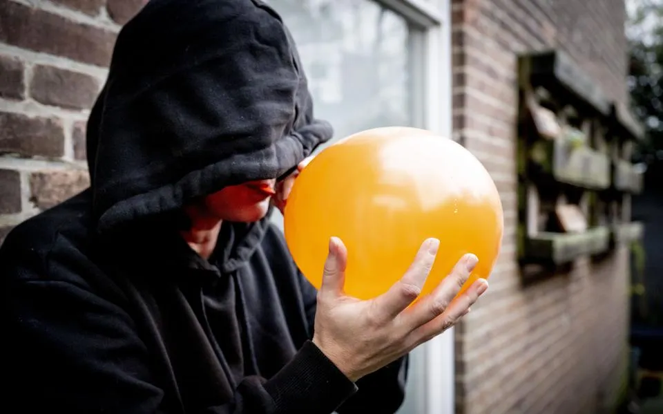 Hoe drie dertigers uit Groningen de wereld van lachgas voorzien