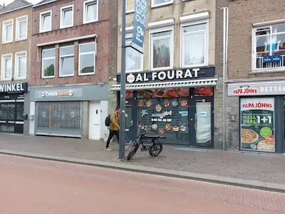 Miljoenenomzet ontbreekt bij restaurant in de Kruisstraat, gemeente vermoedt zwartgeldbetalingen