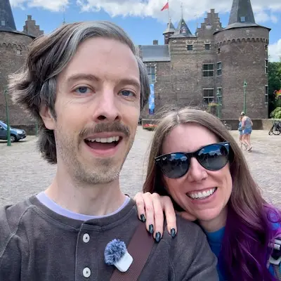 ‘Is het echt zo erg in Helmond?’ Twee Amerikanen proeven een Jantje en raken verliefd