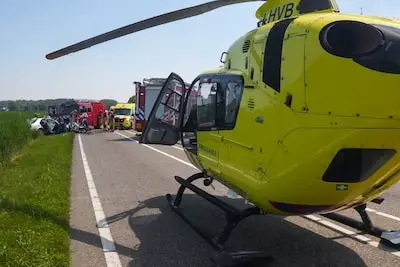 Onder invloed van medicijnen slingerde vrouw (52) uit Helmond over de weg, met groot leed tot gevolg