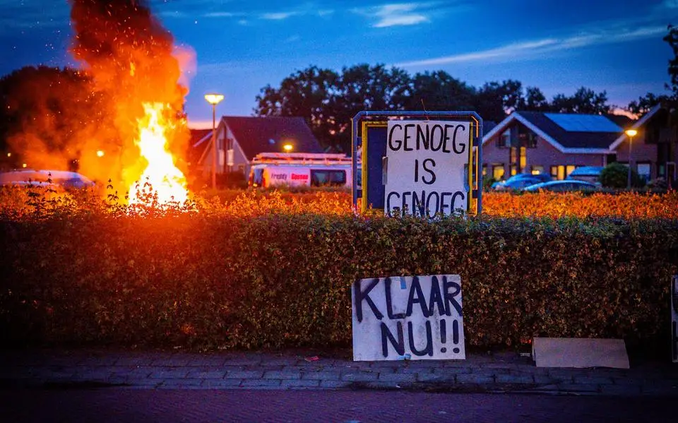 Kan Willem-Alexander op Koningsdag een bezoek brengen aan een nieuw azc in Dokkum? | LC commentaar