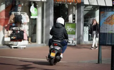 Tegen de trend in: aantal brommers in Eindhoven gedaald