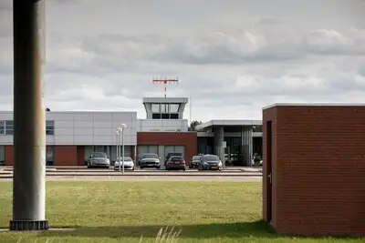 ‘Defensie koopt vliegveld Kempen Airport’