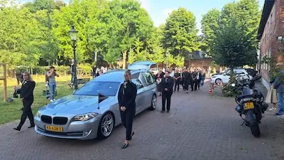 Familie neemt afscheid van vermoorde Joeweela