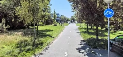 Hier in Eindhoven komt een nieuwe brug over de Dommel, zodat bussen veel sneller zijn