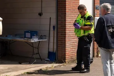 Politie vindt pillendrukmachines in Helmonds bedrijfspand, waar eerder al grote partij crystal meth opdook