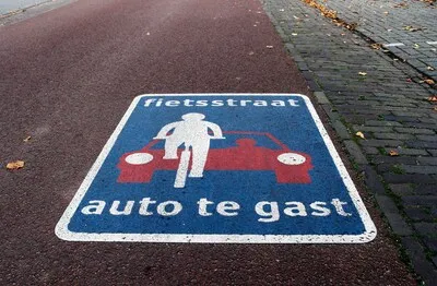 Inwoners Ommel willen geen drukke fietsstraat voor basisschool en hopen op alternatief op Kranenvenweg