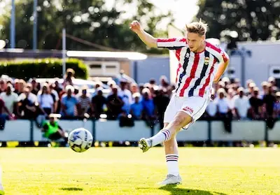 Opvallende aanwinst ziet hattrick van Meerveld, die nog steeds rekent op een vertrek bij Willem II: ‘Maar ik ga niet overhaast beslissen’