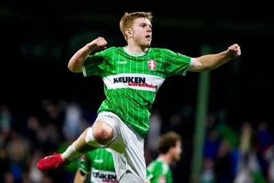 Willem II pakt door en doet zaken met Feyenoord: nieuwe spits op weg naar Tilburg