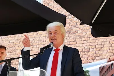 Even wordt het spannend tijdens de grote Wilders- en Baudetshow in Helmond