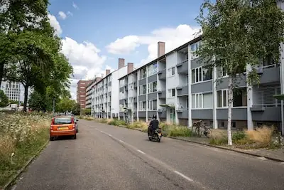 Vier oude flats in Eindhoven worden gesloopt: plek voor zo'n 240 nieuwe woningen