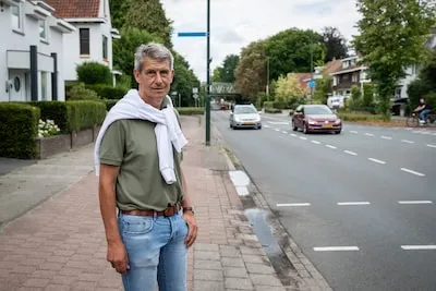 Na ernstig fietsongeval op Eindhovenseweg: bewoners willen zebrapaden én snelheidsremmers