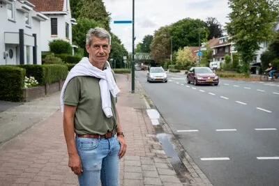 Dodelijk ongeluk op Eindhovenseweg: omwonenden eisen verkeersmaatregelen van gemeente Geldrop