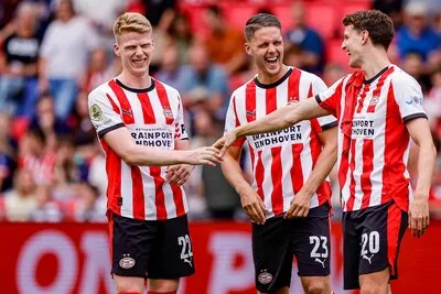 Jerdy Schouten legt uit hoe hij aanvoerder van PSV wil zijn: ‘Ik word geen Luuk 2.0, ik blijf Jerdy’