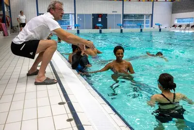 Wachtlijst voor zwemles in Eindhoven krimpt, voor eerste les vaak wel nog jaar wachten
