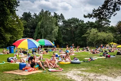 Vanaf 10.00 uur code oranje: vooral in Brabant kans op smog, in de ochtend al meer dan 30 graden
