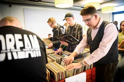 Helmondse platenmarkt op 26 juli: lp’s, cd’s en singles in Elzas Passage
