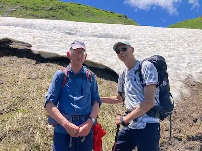 In de Franse Alpen, waar hij zo van hield, wandelde Does (70) zijn dood tegemoet