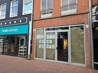Christel (28) opent kindermodezaak in stadshart en de gemeente betaalt deel van huur