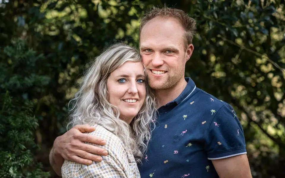 BZV-deelnemer Sander uit Lollum verwacht eerste kindje met Janine: ’Prachtig nieuws dat de wereld in mag’