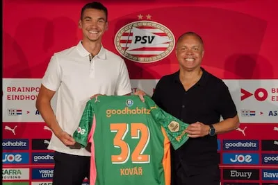 PSV heeft keeper Kovar binnen met bijzondere voorwaarde, Drommel vertrekt per direct uit de selectie