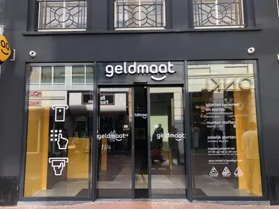 Betaal je graag contant? Hier in Eindhoven zijn pinautomaten
