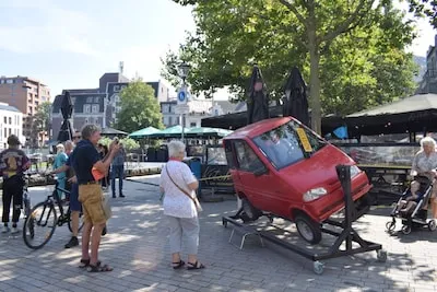Optreden op de zaterdagmarkt en keigroot terras op het Stadsforum: dit is Kaapstad 2025