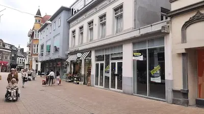 Pippoos opent in Tilburg grootste hobbywinkel: ‘Wij geloven in de Heuvelstraat’